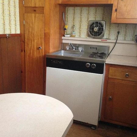 Amber Lantern Two-Bedroom Cottage Lake George Zimmer foto